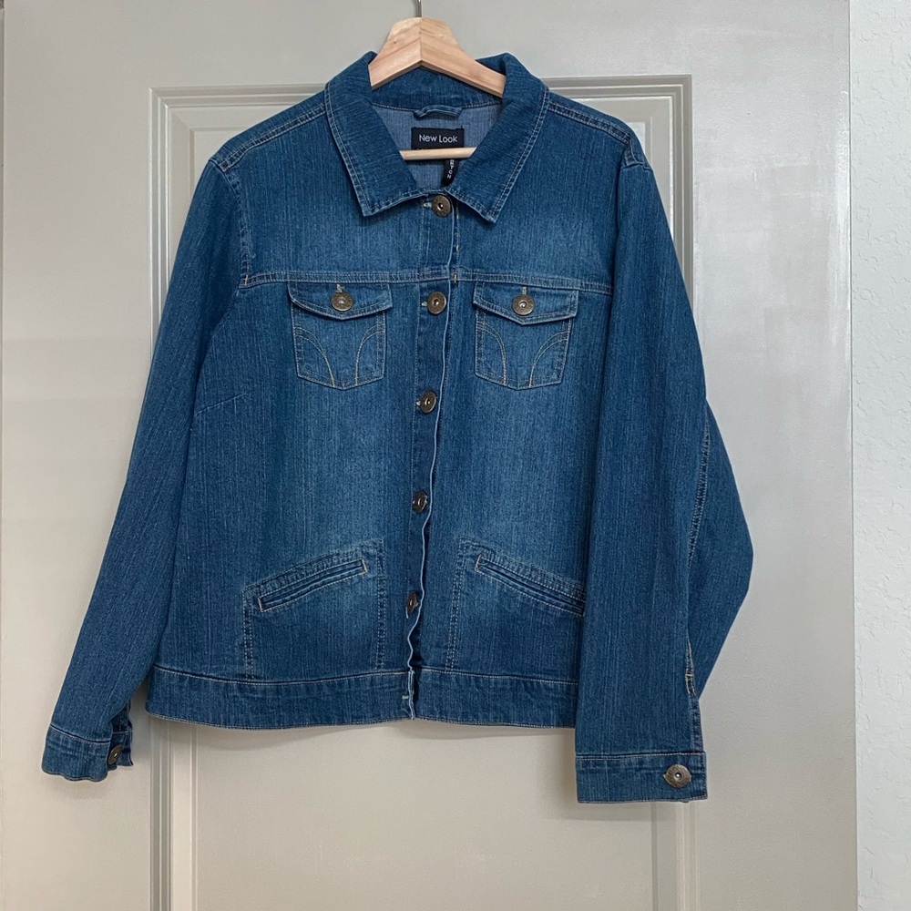 Plus size STRETCHY jean jacket